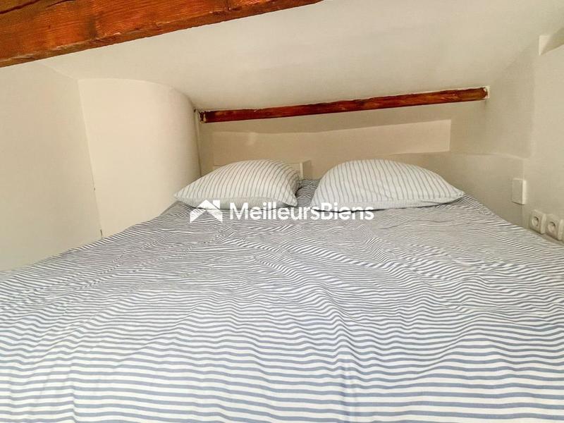 Appartement ancien - 26 m² - 1 pièce