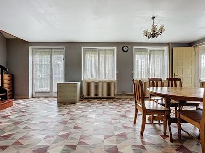 Maison - 82 m² - 5 pièces