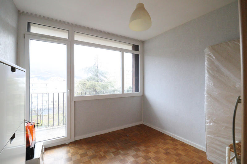 Appartement - 75 m² - 4 pièces