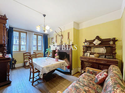 Maison - 80 m² - 4 pièces