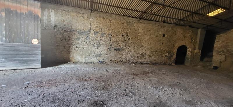 Remise - 274 m²