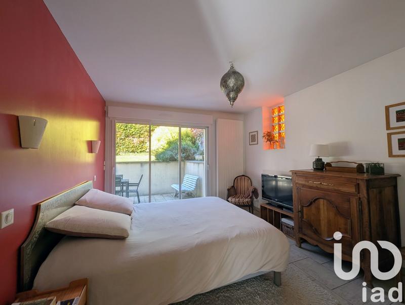 Maison - 186 m² - 8 pièces