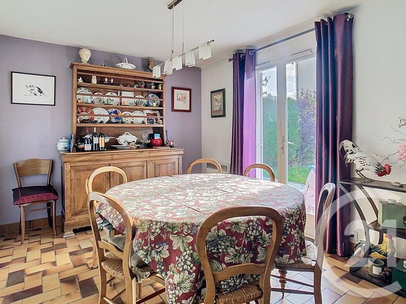 Maison - 103 m² - 7 pièces