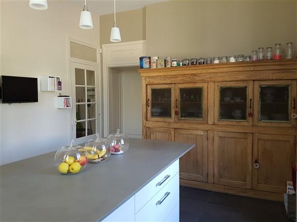 Maison de maîtres - 900 m² - 12 pièces