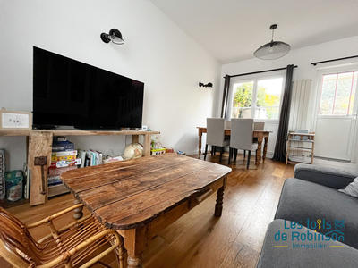 Maison - 79 m² - 4 pièces