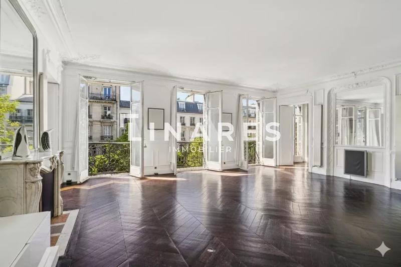 Appartement - 147 m² - 4 pièces