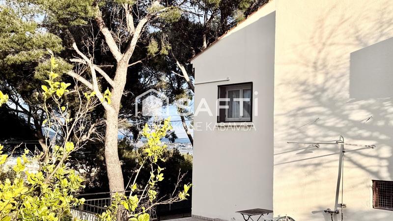 Maison - 122 m² - 7 pièces