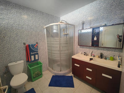 Maison - 93 m² - 4 pièces