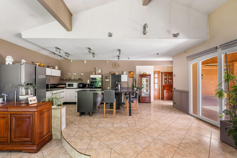 Maison - 146 m² - 5 pièces