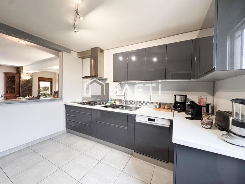 Maison - 146 m² - 6 pièces