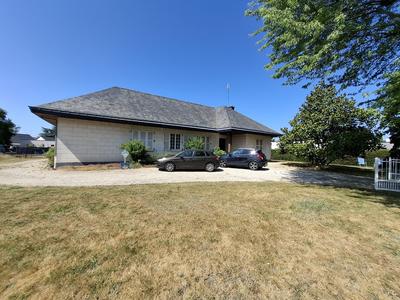 Maison - 137 m² - 4 pièces