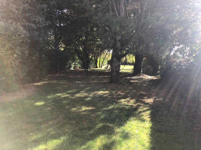 Terrain constructible - 898 m²