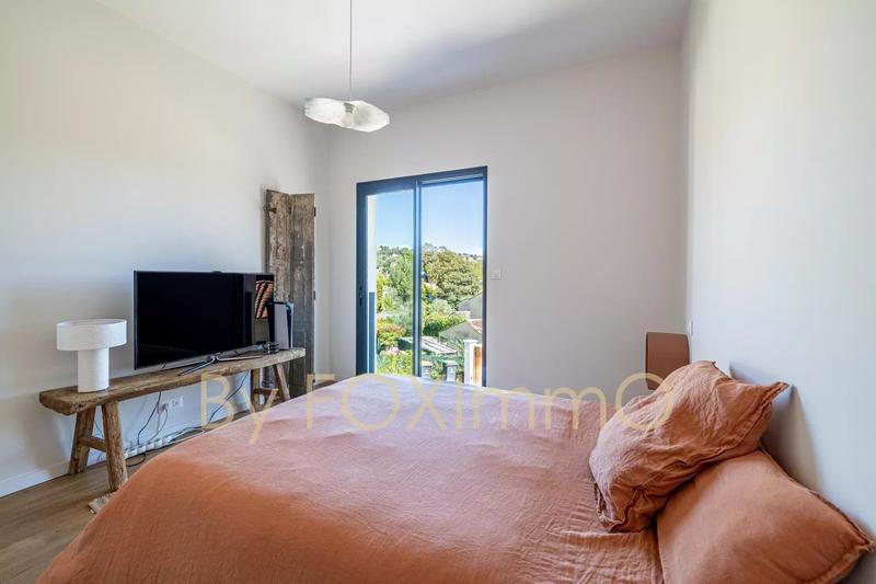 Maison - 170 m² - 5 pièces