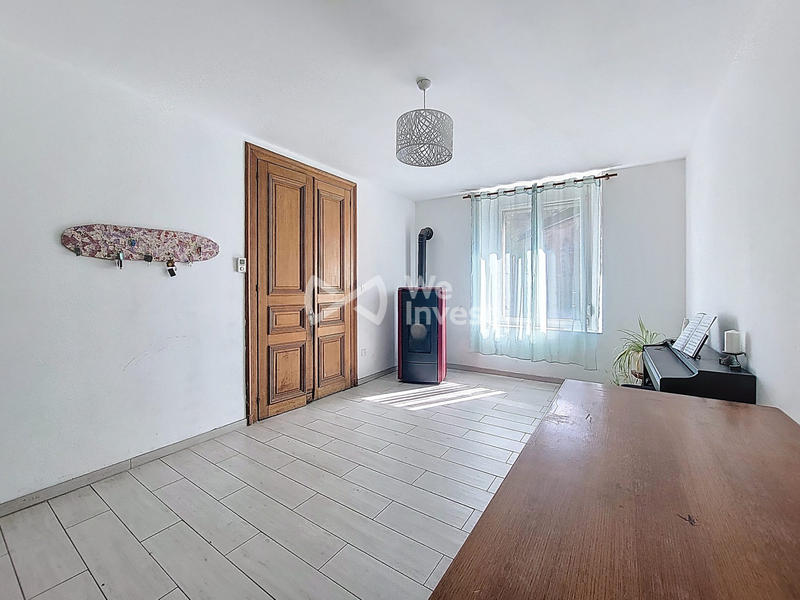 Maison - 188 m² - 8 pièces