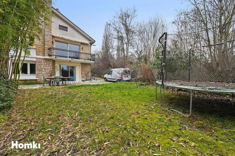 Maison - 174 m² - 6 pièces