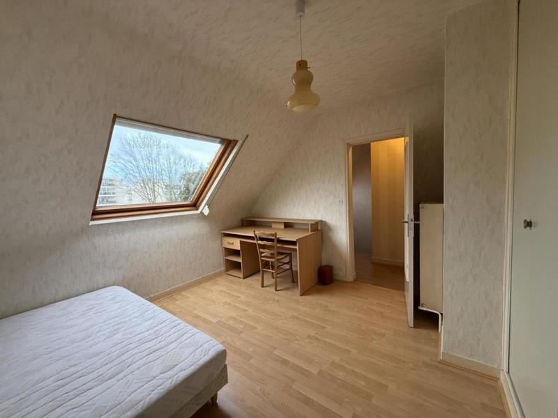 Maison - 87 m² - 4 pièces