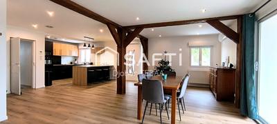 Maison - 157 m² - 6 pièces