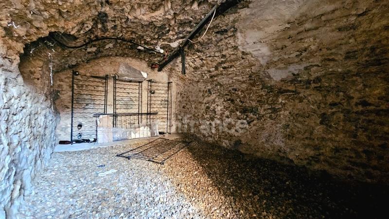 Corps de ferme - 550 m² - 15 pièces