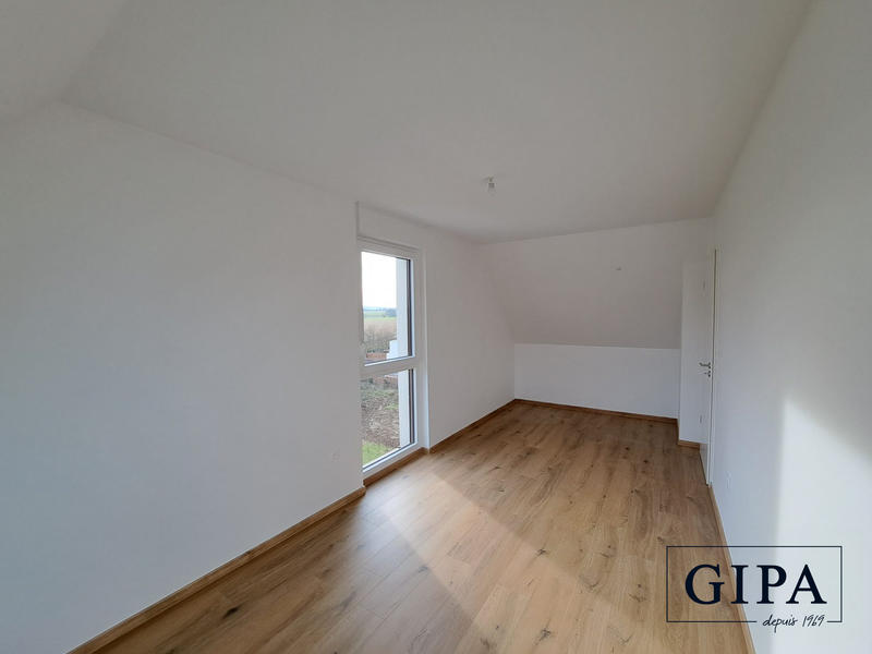 Appartement - 90 m² - 4 pièces