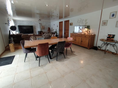 Maison - 156 m² - 5 pièces