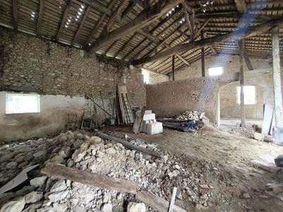 Maison - 108 m² - 1 pièce