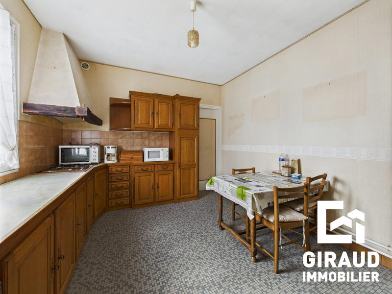 Maison traditionnelle - 120 m² - 6 pièces