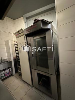 Local commercial - 120 m² - 2 pièces