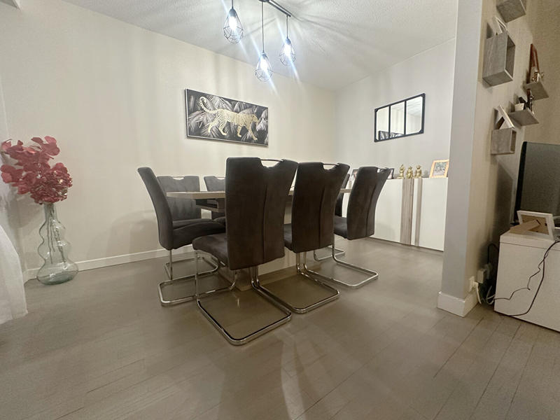 Appartement - 63 m² - 4 pièces