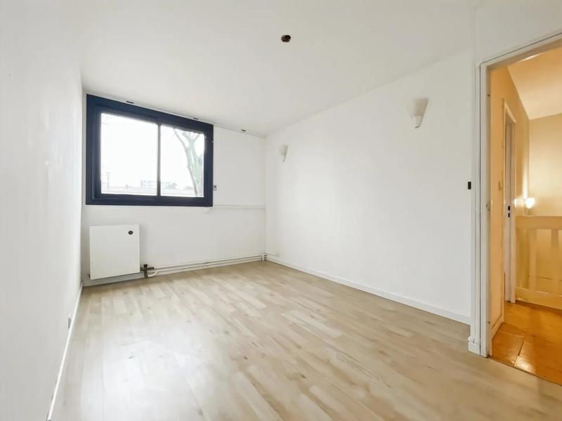 Appartement - 105 m² - 5 pièces