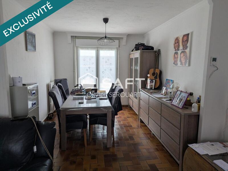 Maison - 93 m² - 5 pièces