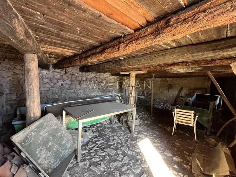 Propriété - 199 m² - 10 pièces