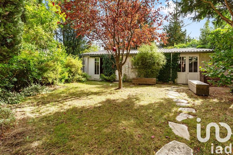 Maison - 205 m² - 5 pièces