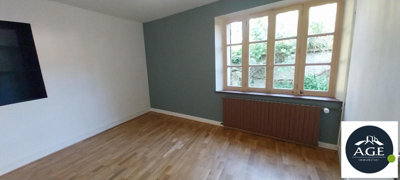 Maison - 194 m² - 10 pièces