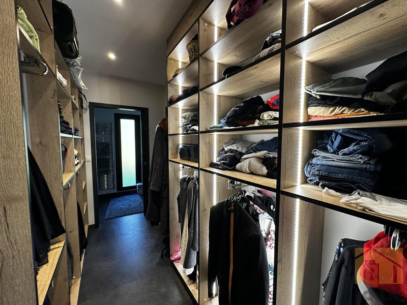 Maison contemporaine - 163 m² - 5 pièces