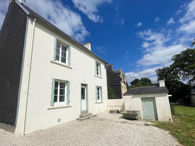 Maison - 85 m² - 5 pièces