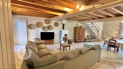 Appartement - 120 m² - 4 pièces