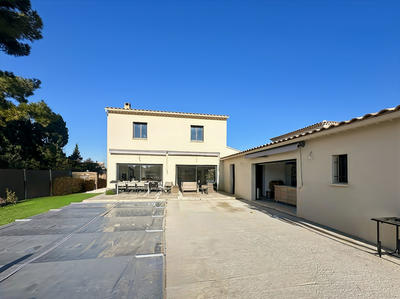 Maison - 162 m² - 7 pièces