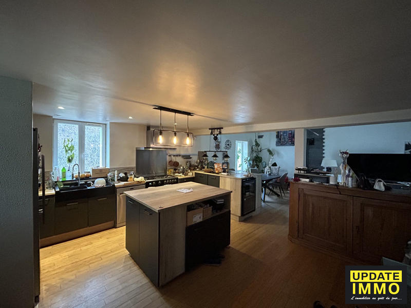 Maison - 107 m² - 4 pièces