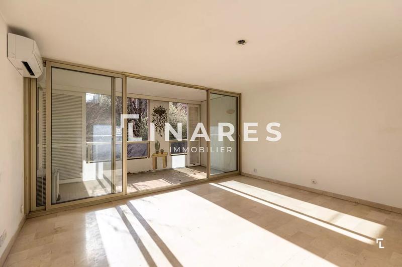 Appartement - 75 m² - 4 pièces