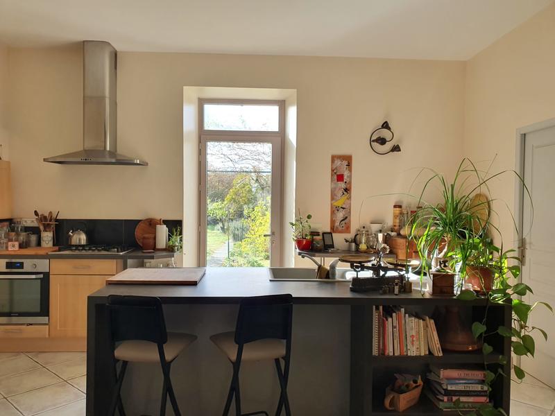 Maison - 222 m² - 7 pièces