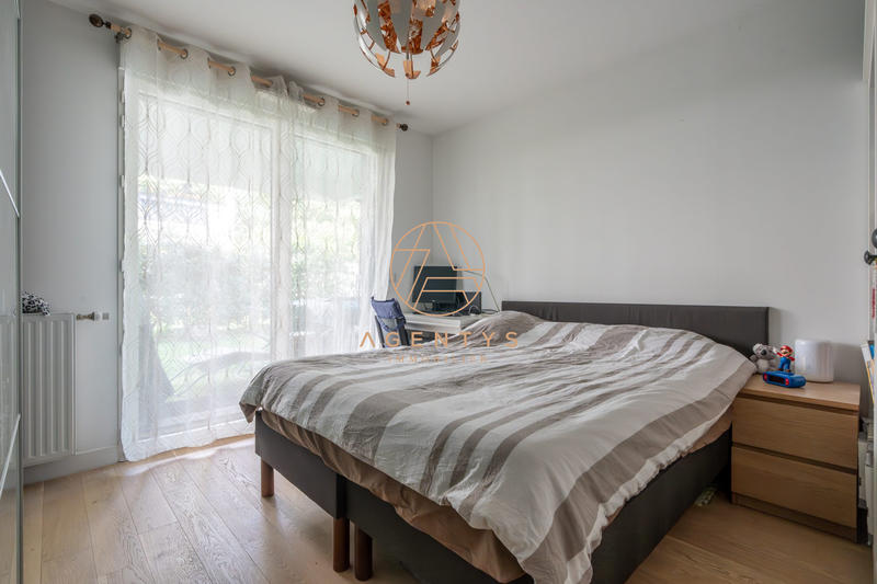 Appartement - 89 m² - 4 pièces