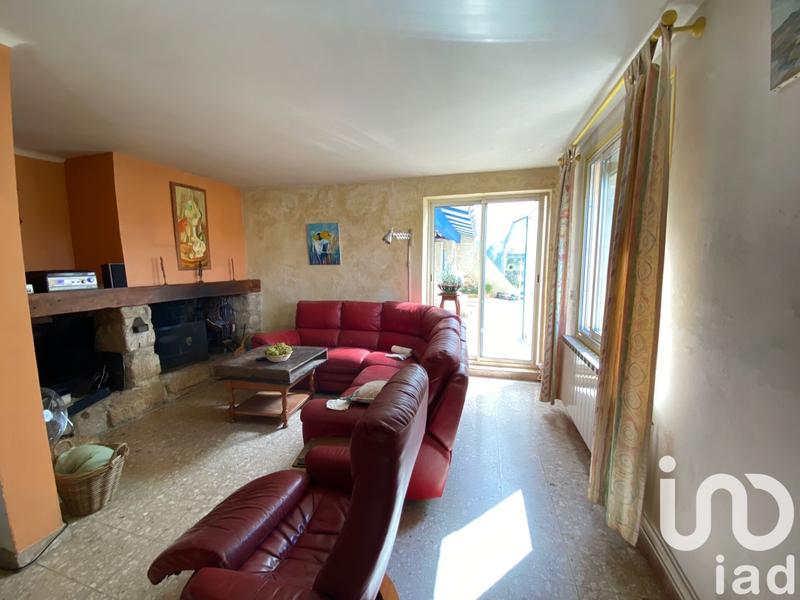 Maison - 212 m² - 9 pièces