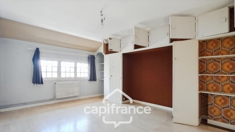 Maison - 157 m² - 7 pièces