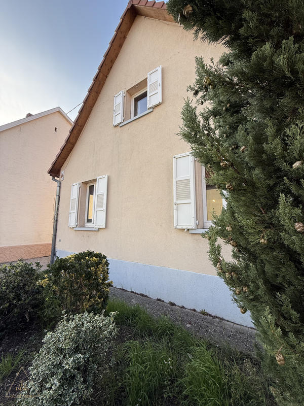 Maison - 164 m² - 8 pièces