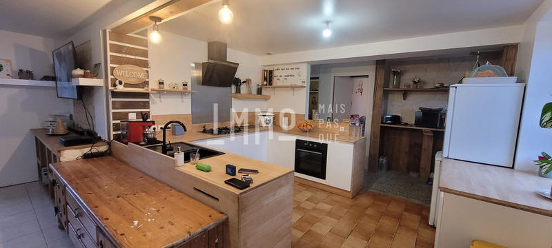 Maison - 90 m² - 4 pièces
