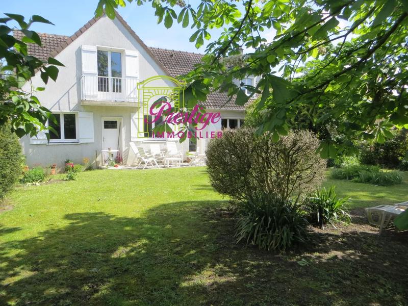 Maison - 166 m² - 7 pièces