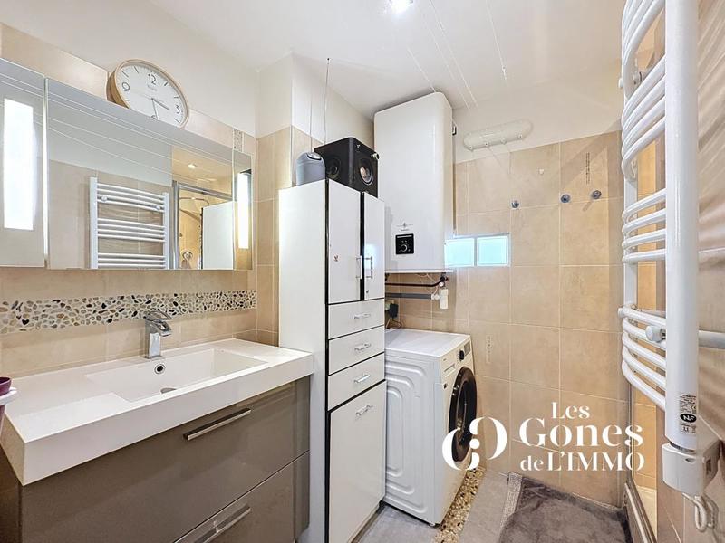 Appartement - 65 m² - 4 pièces