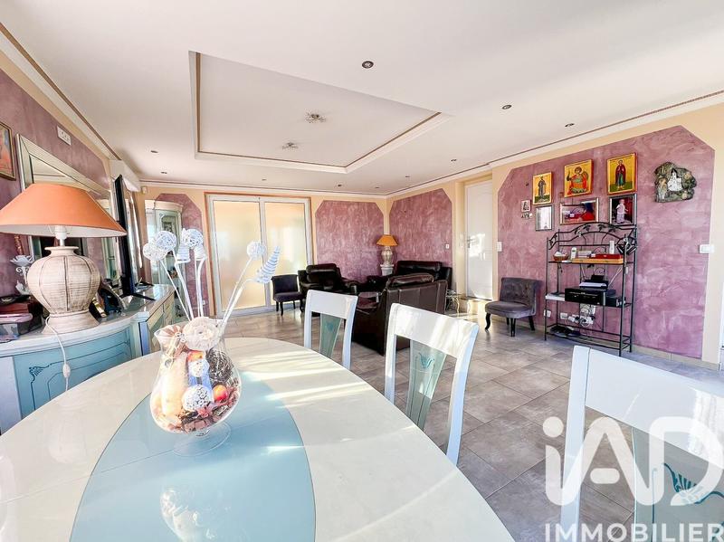 Appartement - 92 m² - 4 pièces