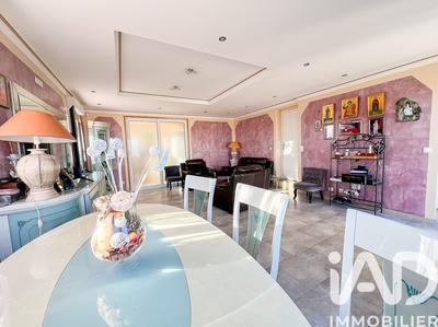 Appartement - 92 m² - 4 pièces