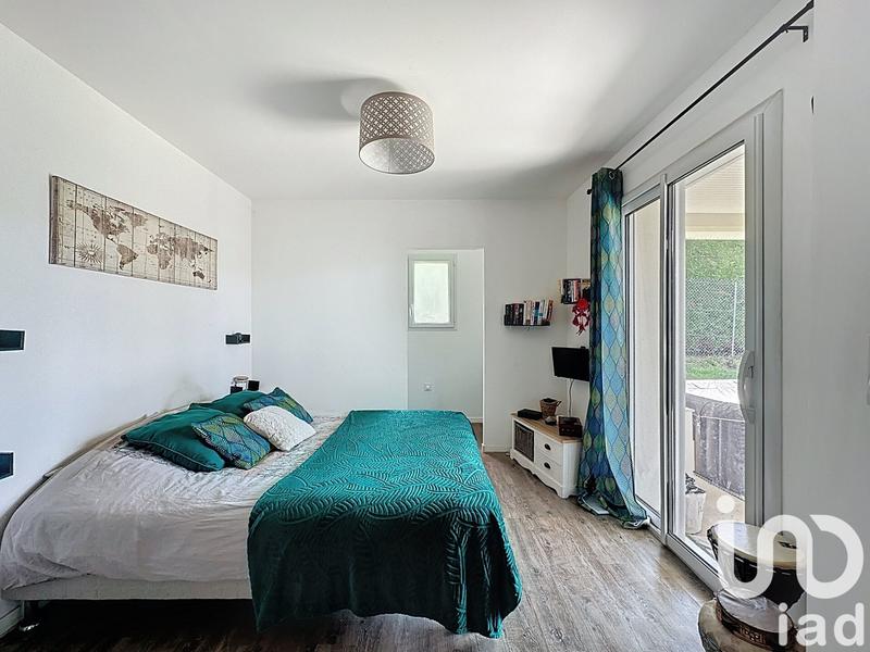 Maison - 94 m² - 5 pièces